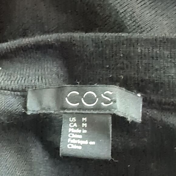 COS Minimalist A-Line Black 💯 Merino-Wool Knit Dress M Long Sleeves - Picture 9 of 15